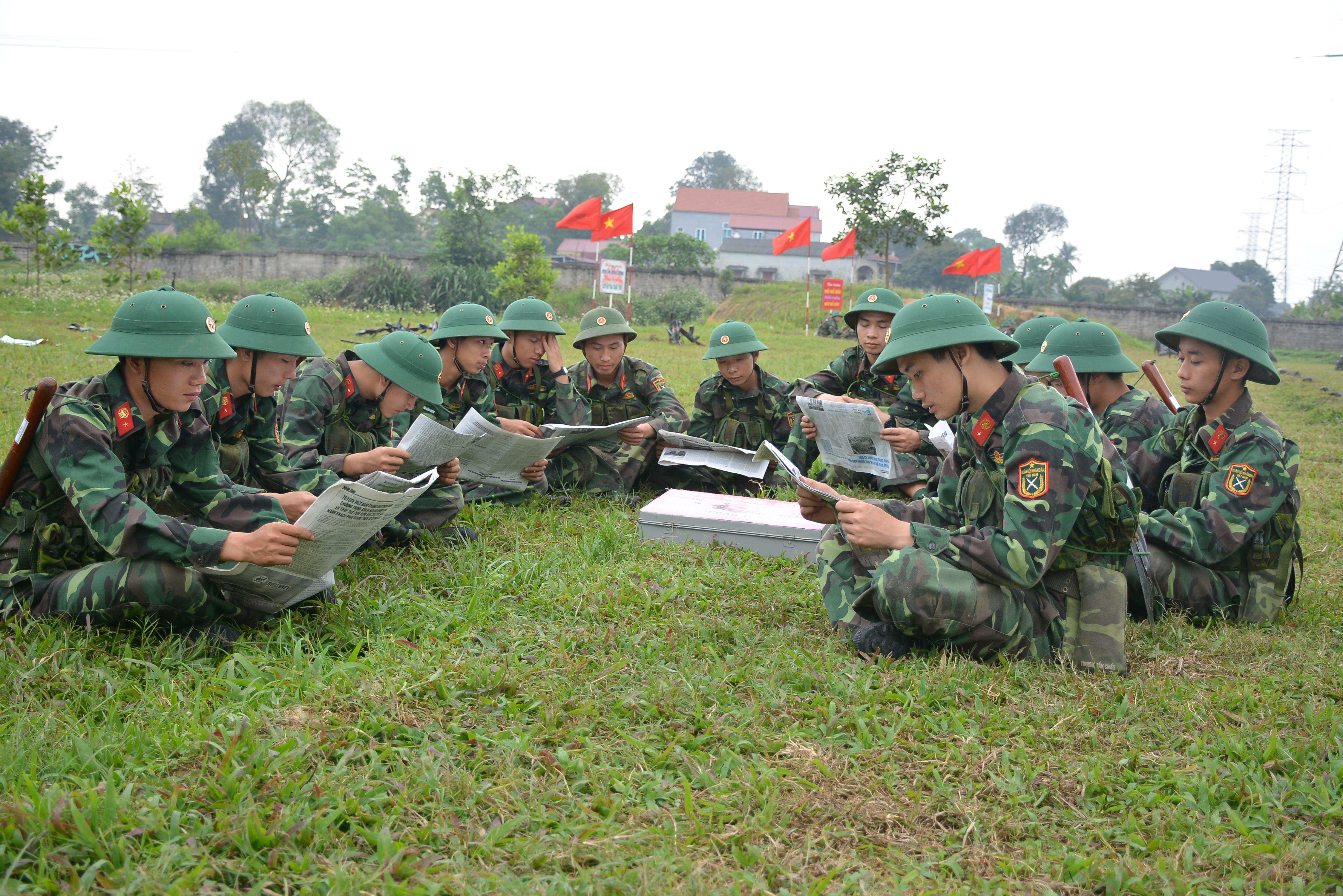 Bài 2: Công tác tư tưởng đi trước